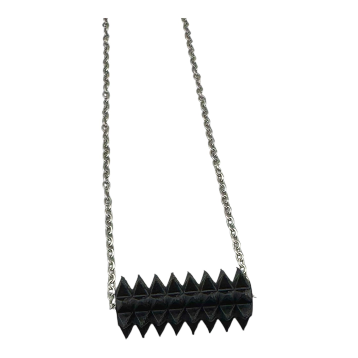 TexturedTouch Necklace – Spiky