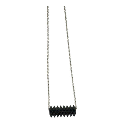 TexturedTouch Necklace – Spiky