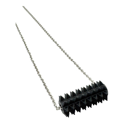 TexturedTouch Necklace – Spiky